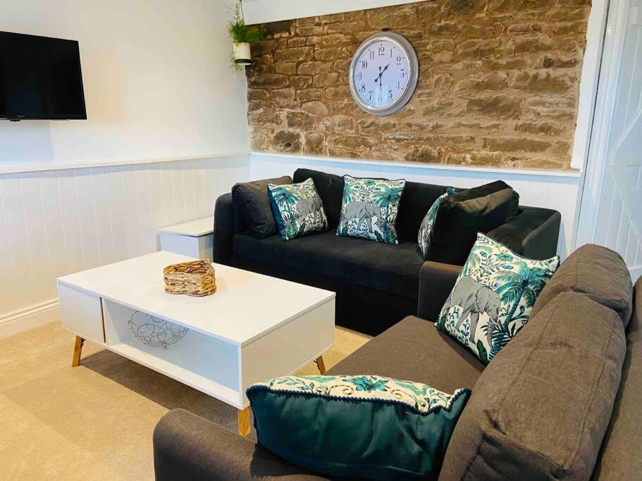The Mill Stylish Rural Apartment With Beautiful Views Welsh Newton Common 外观 照片