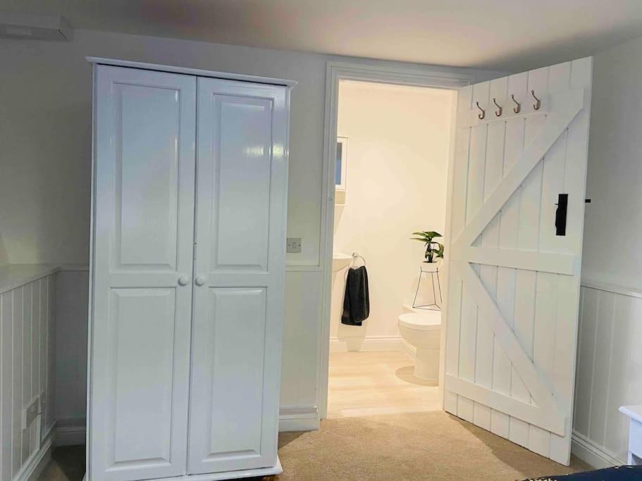 The Mill Stylish Rural Apartment With Beautiful Views Welsh Newton Common 外观 照片